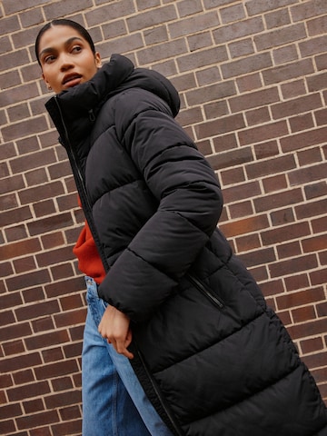 Next Wintermantel in Zwart