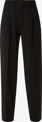 s.Oliver Pleat-front trousers in Black: front