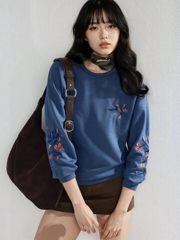 Felpa 'Sweatshirts' di Lady Bersan in blu: frontale
