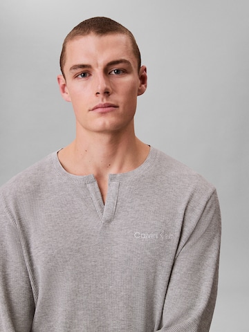Calvin Klein Underwear Тениска в сиво