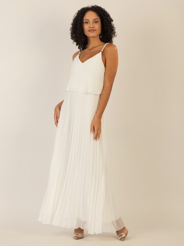 APART Evening Dress in White