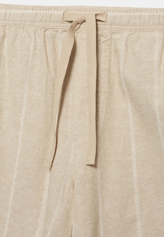 Largi Pantaloni de la Pull&Bear pe bej