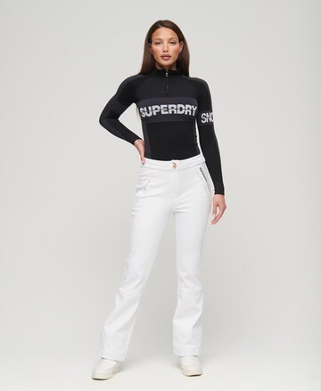 Superdry Slimfit Sporthose in Weiß