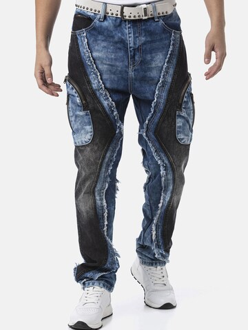 CIPO & BAXX Loosefit Jeans 'CD909' in Blauw: voorkant
