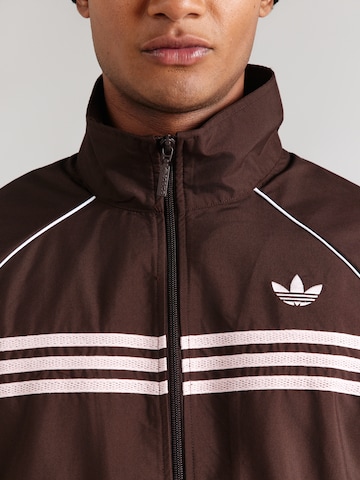 ADIDAS ORIGINALS Демисезонная куртка в Коричневый