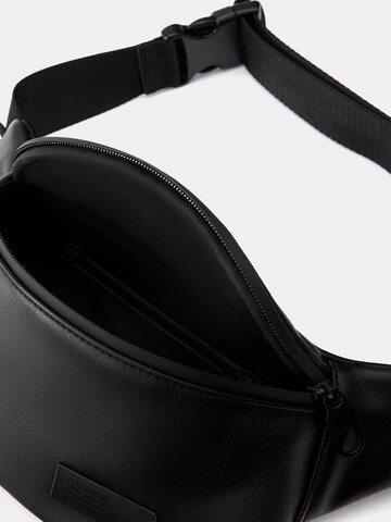 Pull&Bear Fanny Pack in Black