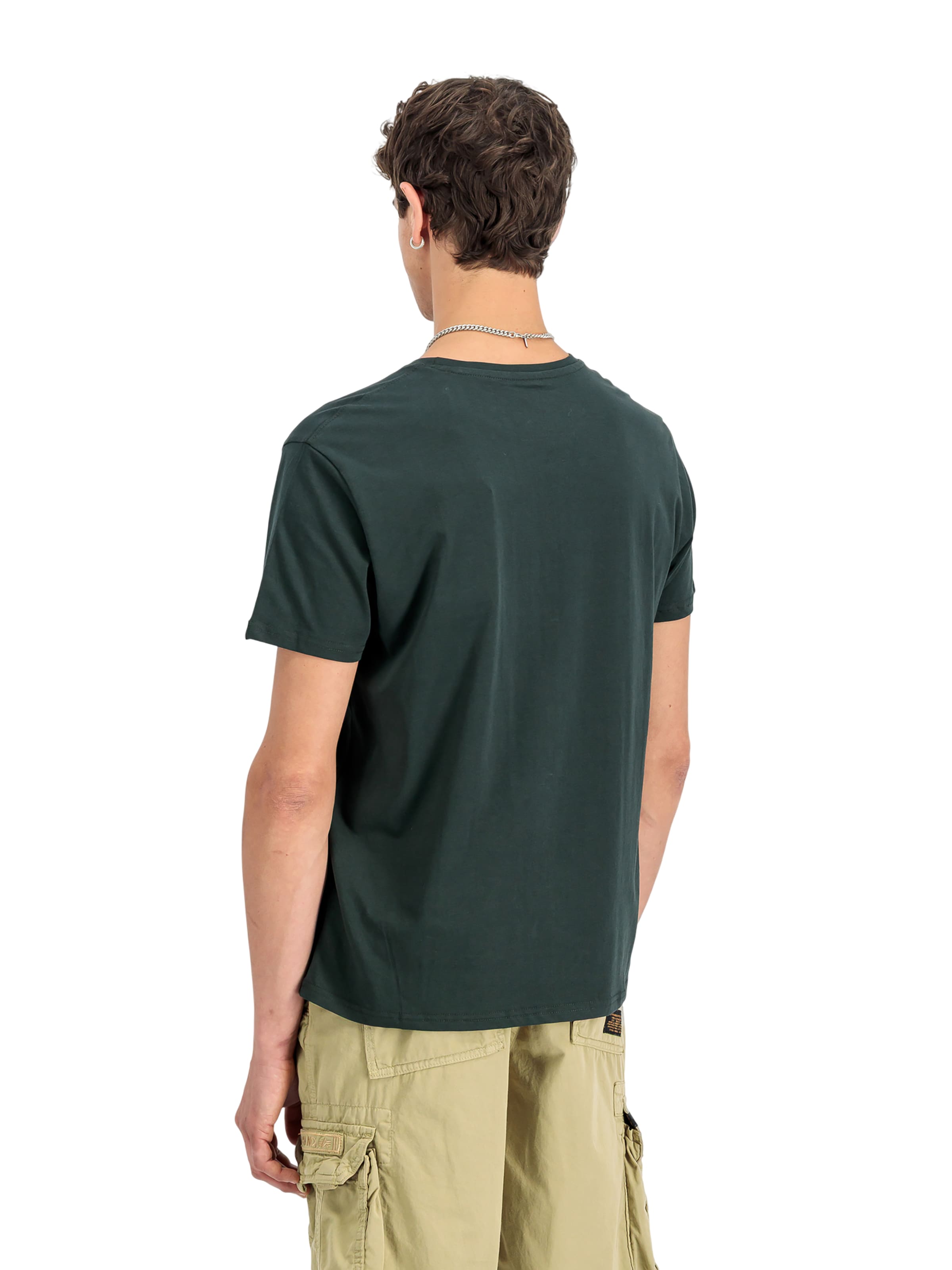 ALPHA INDUSTRIES Shirt 'Basic Small Logo'‌‌ in Grün
