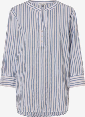 Marie Lund Blouse in Blue: front