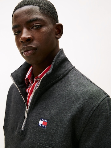 Tommy Jeans Sweatshirt in Schwarz