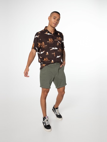 PROTEST Regular Hose 'PRTBASTIAN' in Grün: Vorderseite