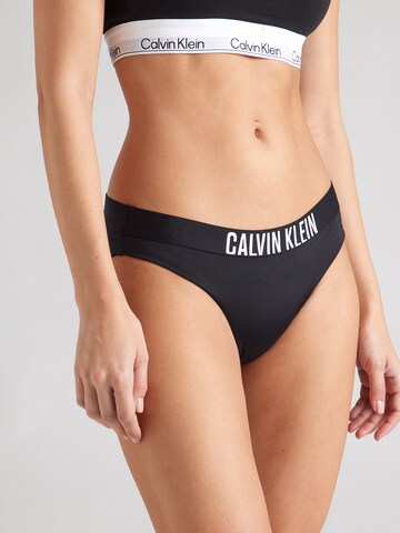 Calvin Klein Swimwear Bikini nadrágok - fekete: elől