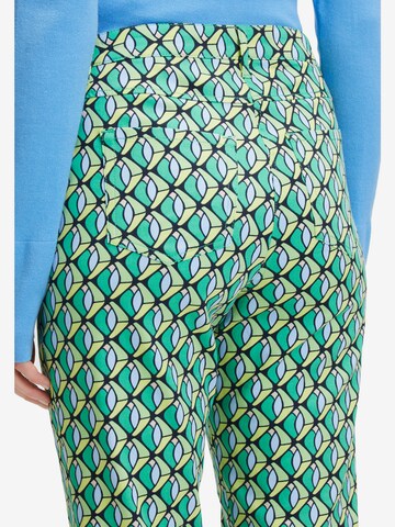 Regular Pantalon Betty Barclay en vert