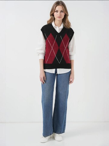 Bigdart Vest in Black