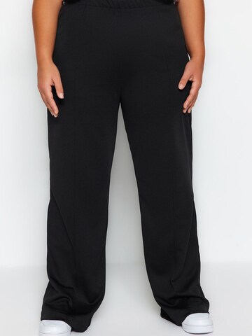 Trendyol Curve Zvonové kalhoty Kalhoty – černá: přední strana