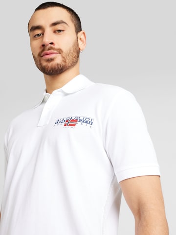 NAPAPIJRI T-Shirt 'AYLMER' in Weiß
