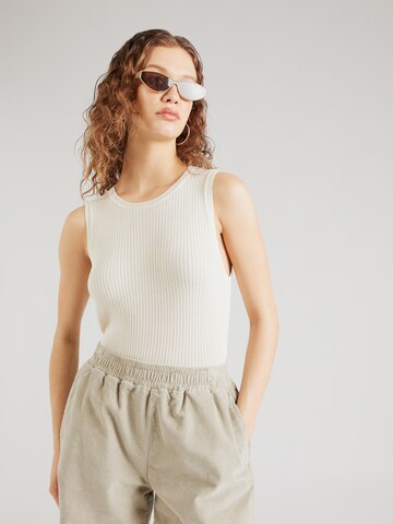 Tops en tricot 'ISLA' VILA en beige : devant