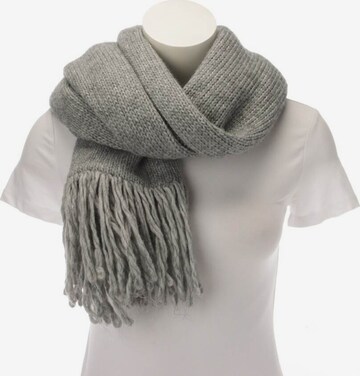 Calvin Klein Scarf & Wrap in One size in Grey: front