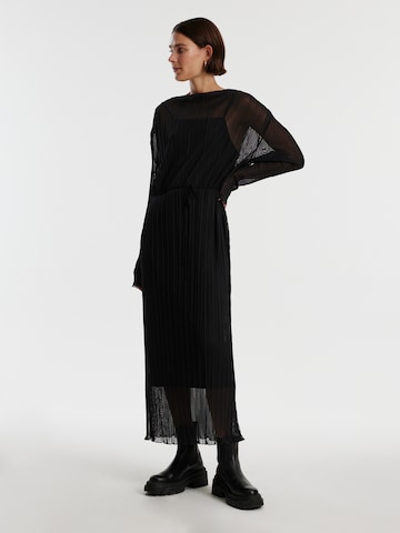 EDITED Φόρεμα 'Mika' σε μαύρο: μπροστά