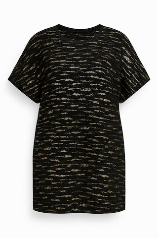 Shape Of You Shirt in Black: front