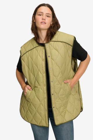 Studio Untold Bodywarmer in Groen: voorkant