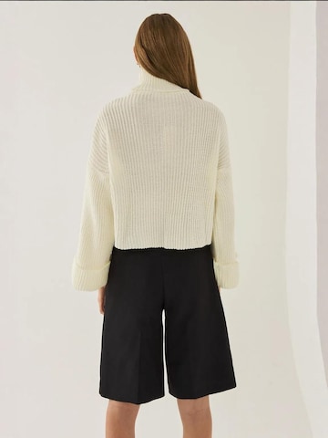 Pullover di Hiccup in bianco