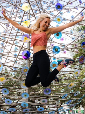 inkkas Sneaker low 'Joey - Vegan Premium Sneaker | Nachhaltig & Handgefertigt' in Mischfarben