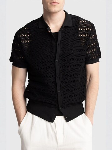 Giesto Regular fit Button Up Shirt in Black