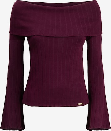 Pullover di Influencer in rosso: frontale