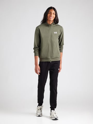 EA7 Emporio Armani Jogginganzug in Grün: Vorderseite