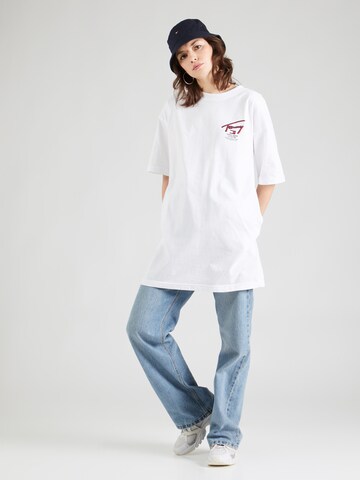 Robe Tommy Jeans en blanc