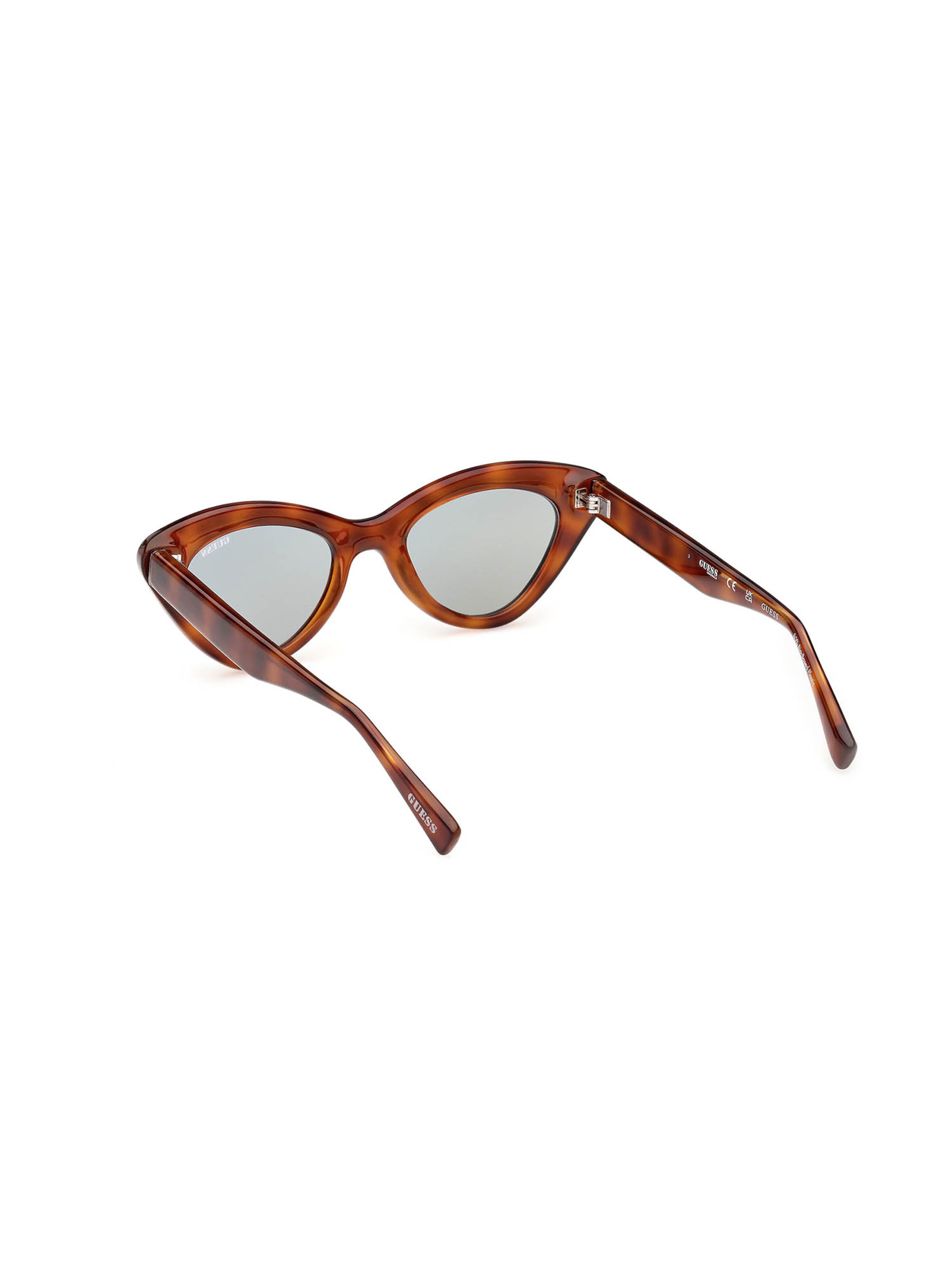 GUESS Sunglasses in Brown