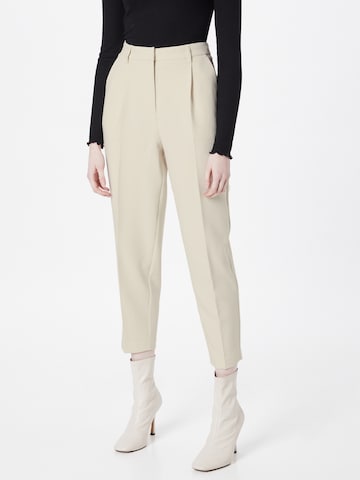 BRUUNS BAZAAR Tapered Pleated Pants 'Cindy Dagny' in White: front