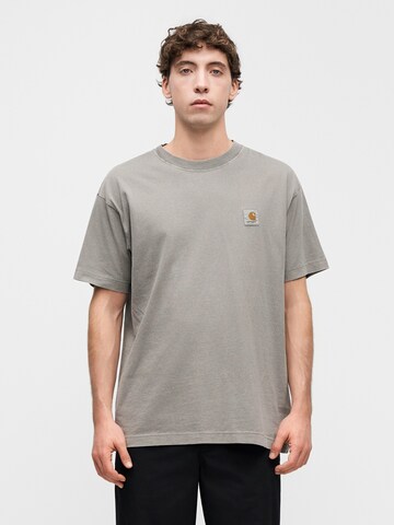 Carhartt WIP Póló 'Nelson' - barna: elől