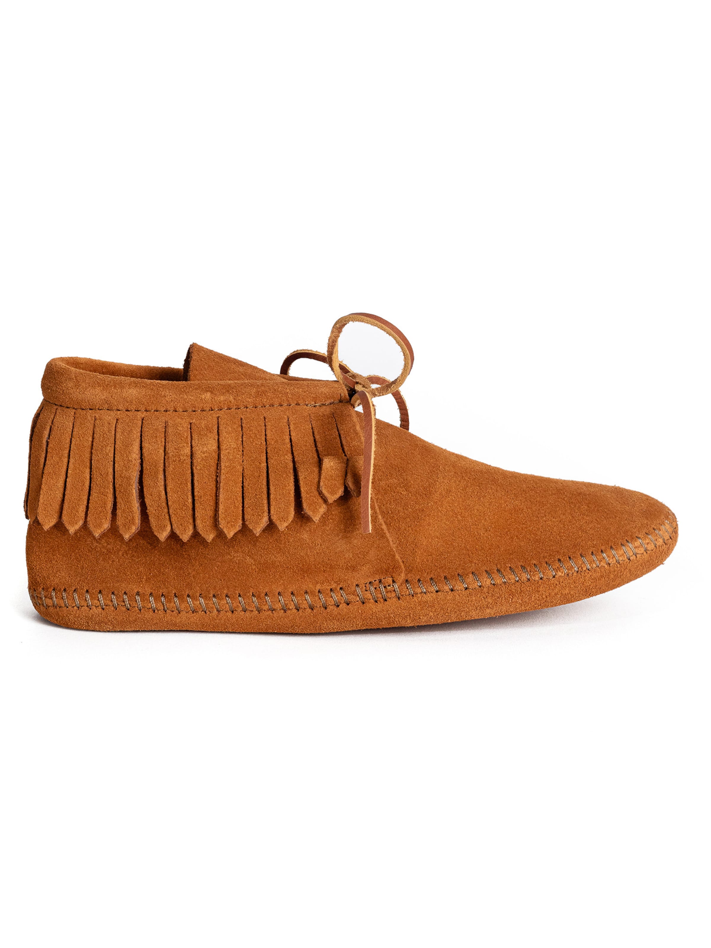 Minnetonka Snøresko 'Classic Fringe' i brun