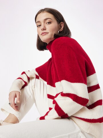 Dorothy Perkins Sweater in Red