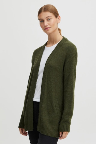 Oxmo Knit Cardigan in Green: front