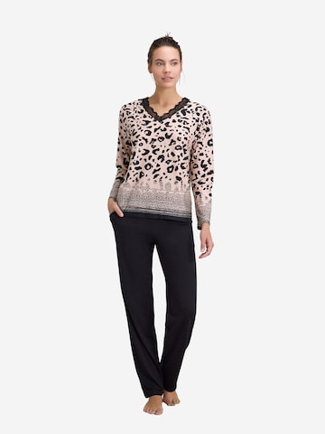 Goldenbay Pyjama 'Bergenia' in Beige: Vorderseite