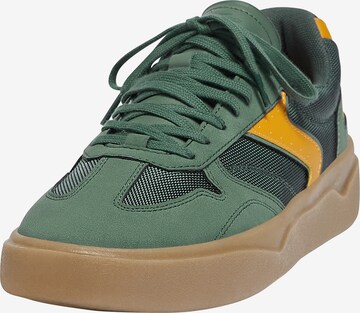 Pull&Bear Platform trainers in Green: front