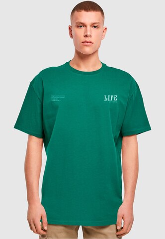 Merchcode T-Shirt 'Life' in Grün: Vorderseite