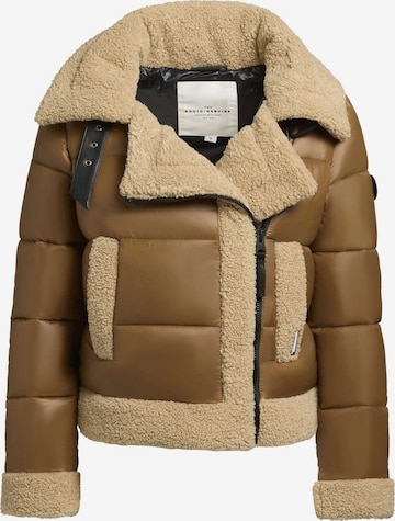 khujo Téli dzseki 'Nessie' - barna: elől