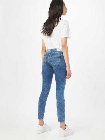 STREET ONE Slimfit Jeans in Blau