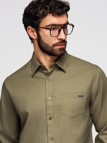 Ombre Regular fit Button Up Shirt in Green