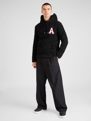 AÉROPOSTALE Sweatshirt in Zwart