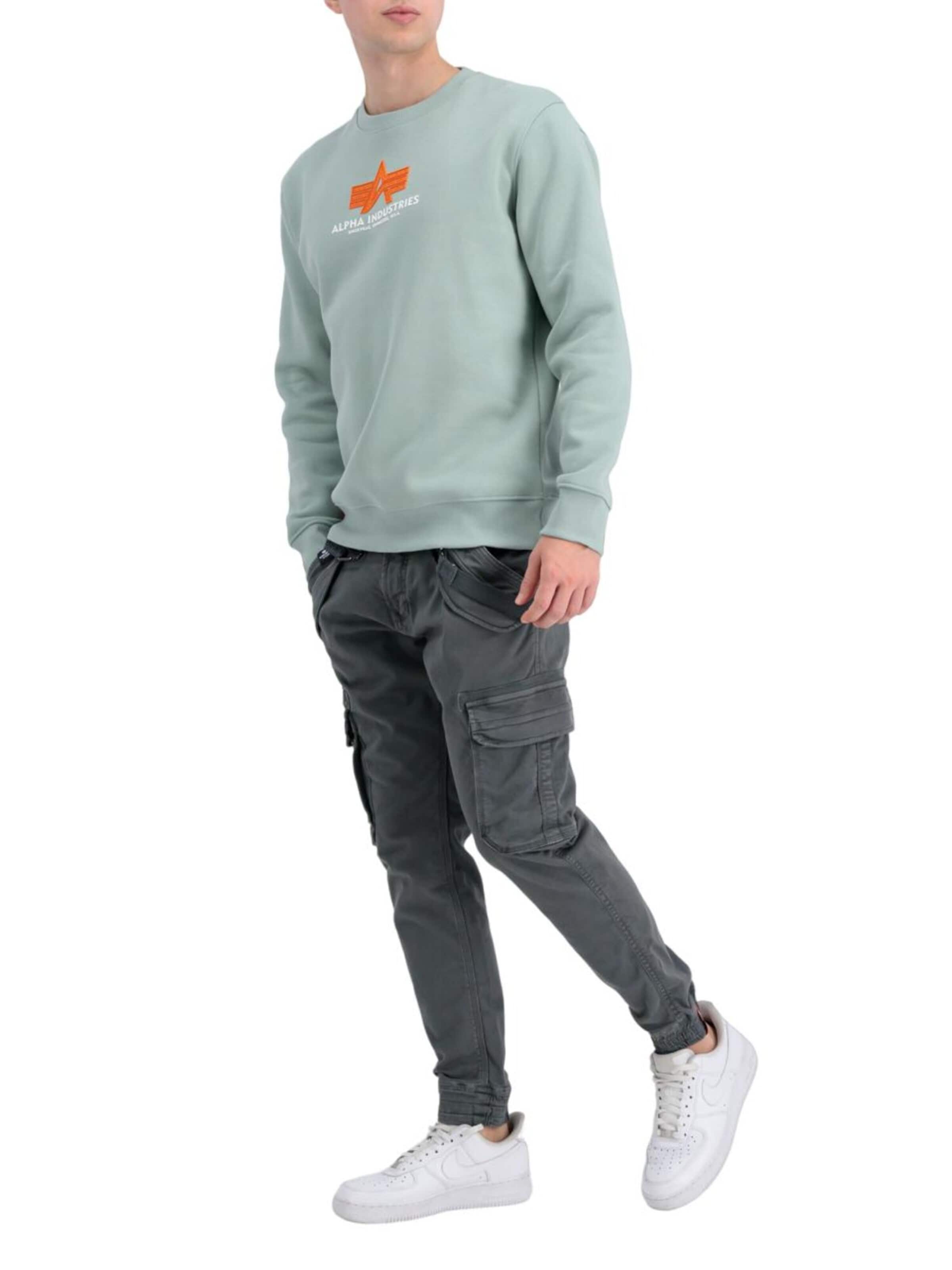 ALPHA INDUSTRIES Sweatshirt 'Basic Rubber'‌‌‌‌ in Grün