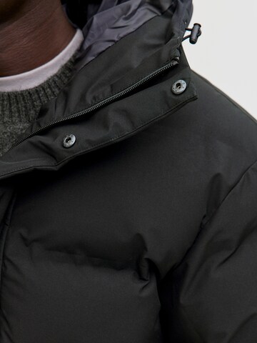 JACK & JONES - Chaqueta de invierno 'JCOFusion' en negro