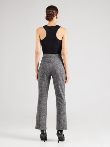 Regular Pantaloni de la MORE & MORE pe negru