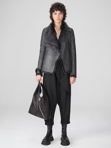 V S P Vinterjakke 'Adila' i grå