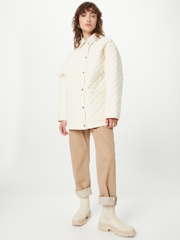 LEVI'S ® Between-season jacket 'Millie Quilted Shirt Jkt' in Beige