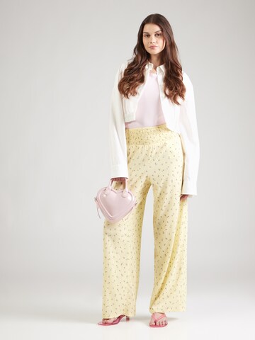 PIECES Regular Pants 'PCBETTY' in Yellow