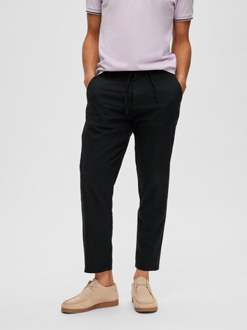 SELECTED HOMME Regular Chino Pants 'Brody' in Black: front